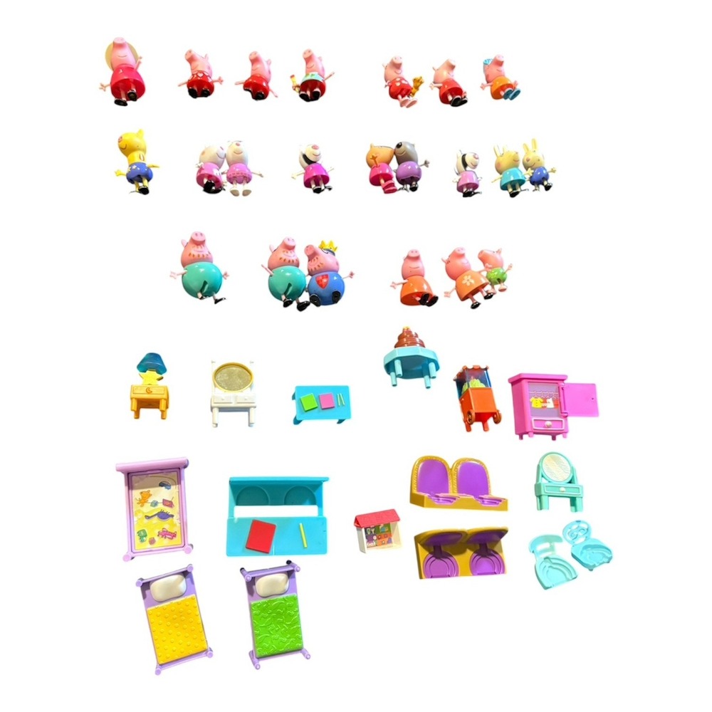 Peppa Pig Family & Friends Characters Mixed Lot Of 38 Figures And Furniture